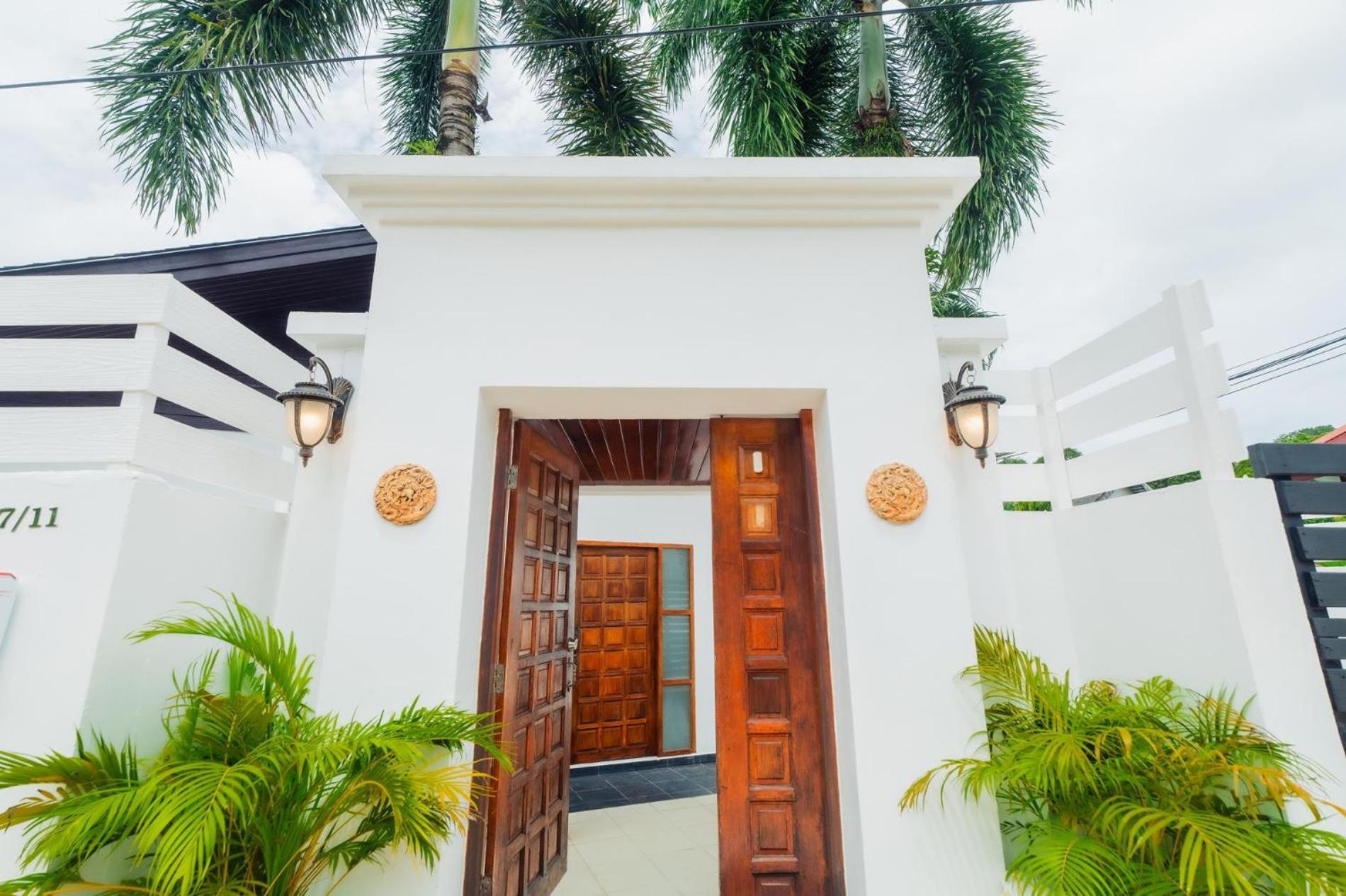Jasmine Pool Villa In Nai Harn Rawai Dış mekan fotoğraf